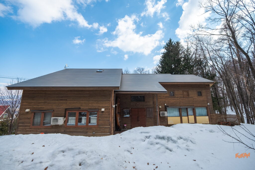 旅館業取得済み宿泊施設 8,000万円｜中富良野でペンション売却・旅館M＆Aを検討する方に向く事業承継物件